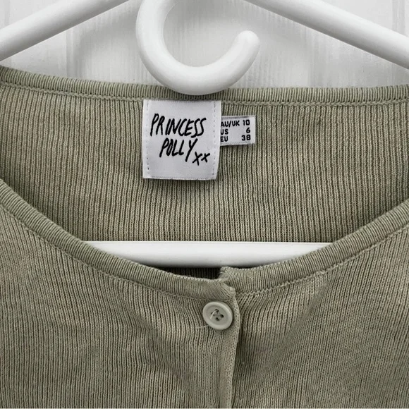 Cropped Button Up - Picture 3 of 3